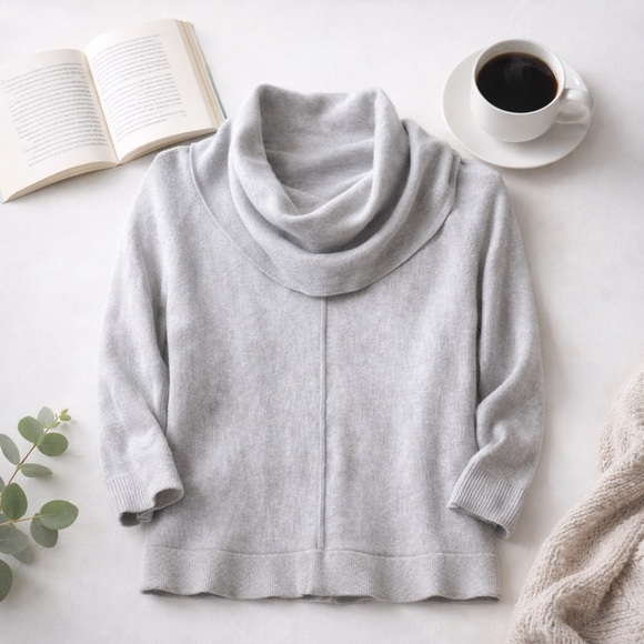 Chelsea & Theodore Sweaters - Chelsea & Theodore 1X Light Gray Cowl Neck Tunic Sweater | Plus Size Knit Top
